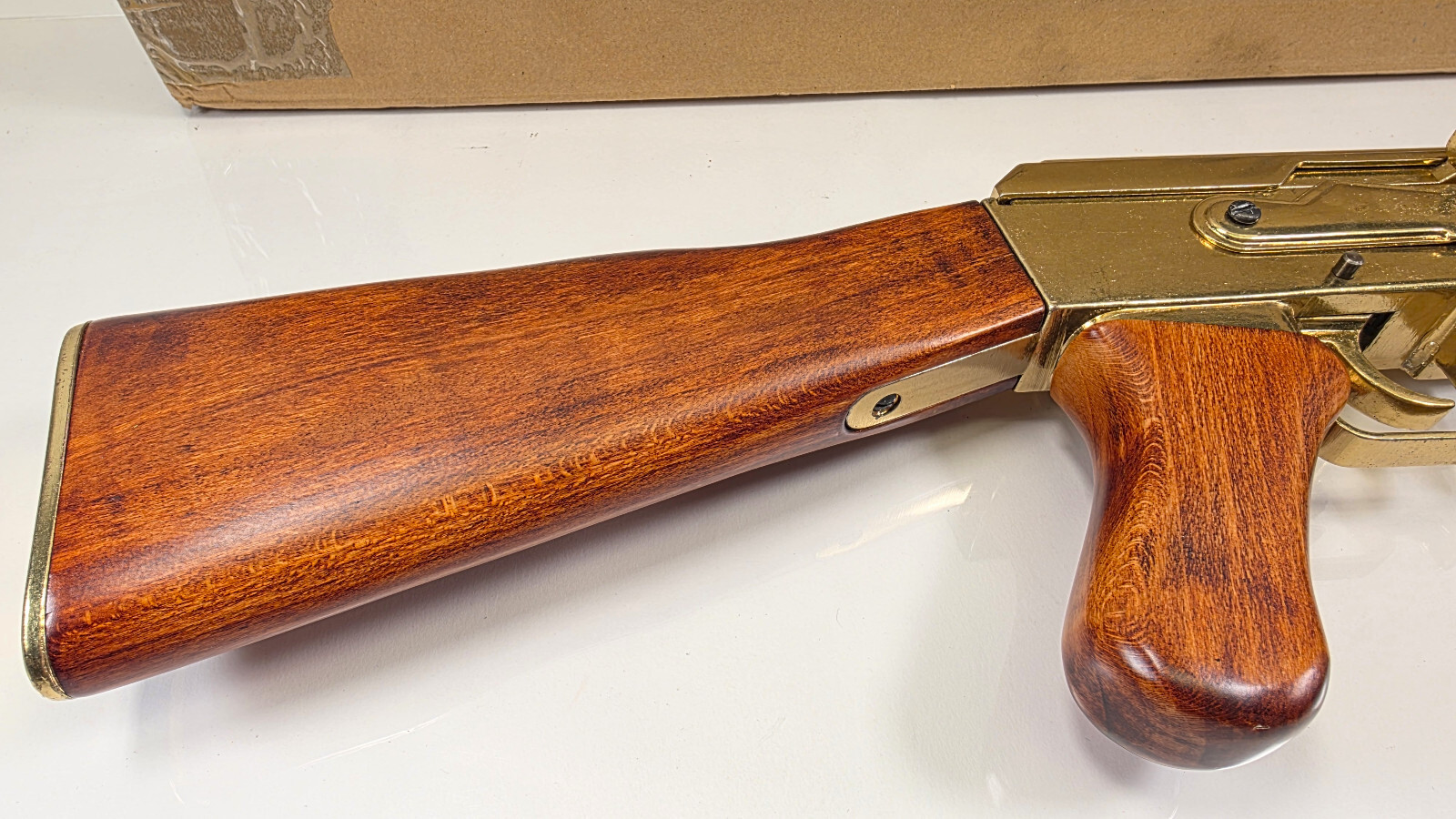 Non-Gun Replica AK-47 assault rifle Russia 1947 (Gold) 10